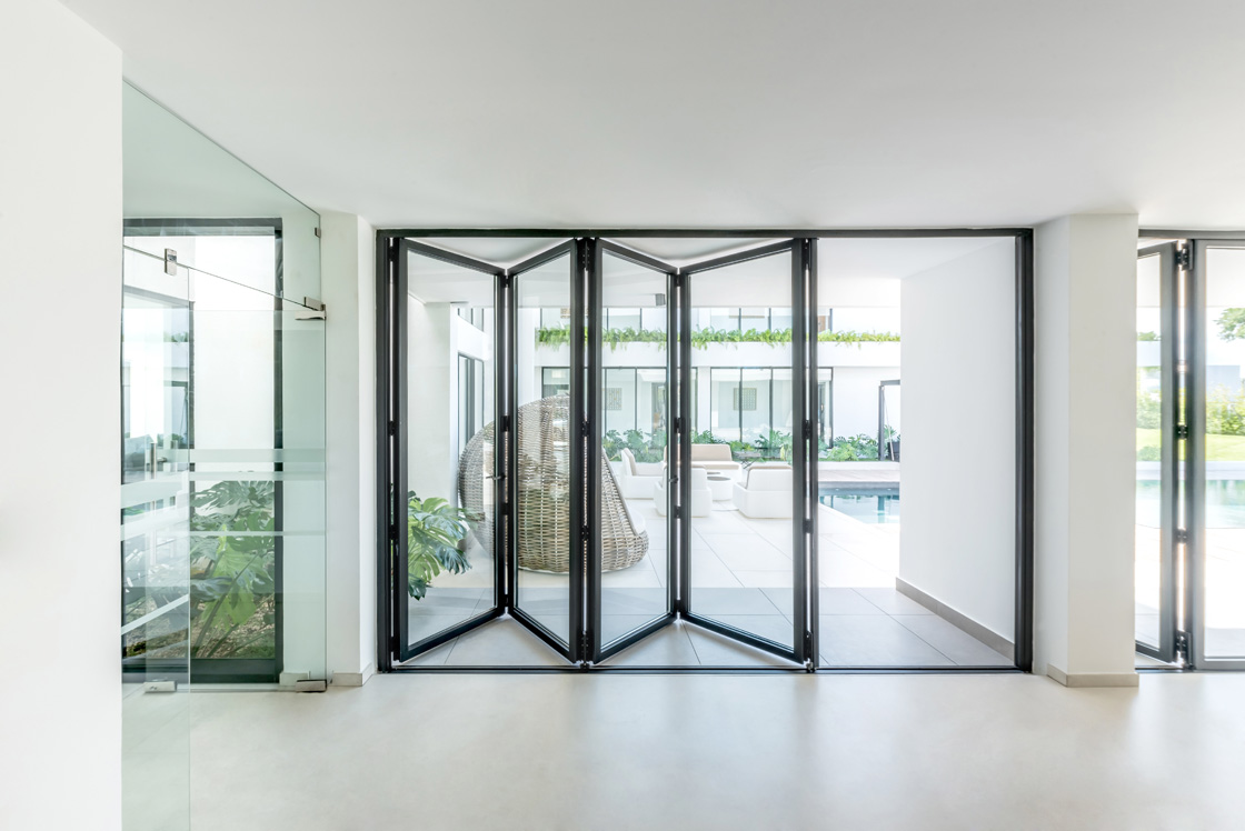 Superfold Aluminium Bifold Doors